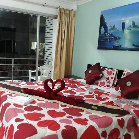 Sunshine Guesthouse Patong Eksteriør billede